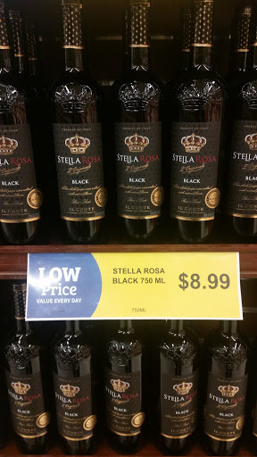 Supermarket «Food City», reviews and photos, 1130 S Roane St, Harriman, TN 37748, USA