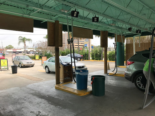 Safari Car Wash en Metairie