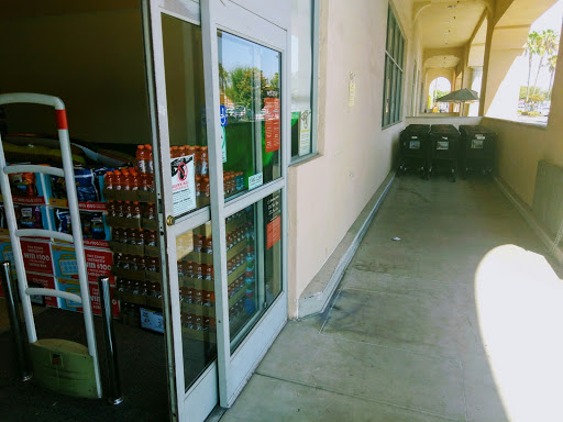 Grocery Store «Vons», reviews and photos, 3520 Riverside Plaza Dr, Riverside, CA 92506, USA