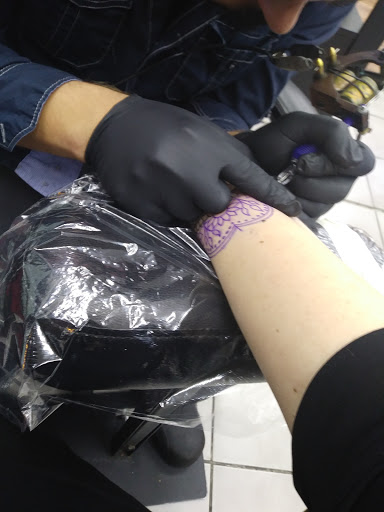 Tattoo Shop «Jet Set Tattoo», reviews and photos, 2522 S Atlantic Ave, Daytona Beach Shores, FL 32118, USA