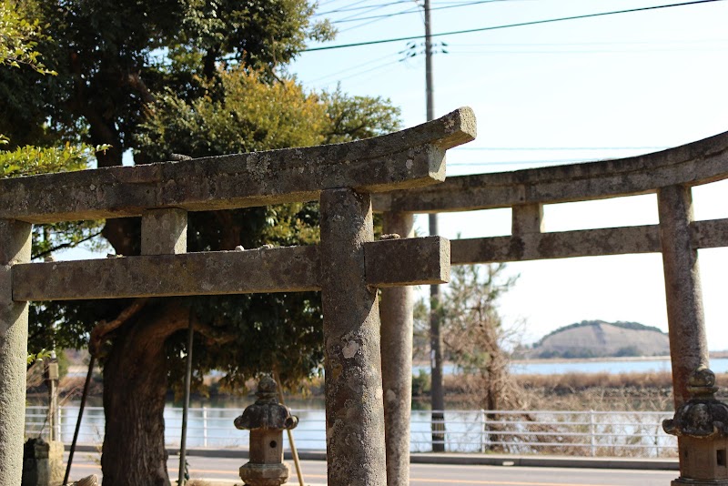 春日神社