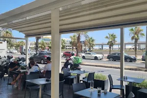 Seashore Bar & Restaurant image