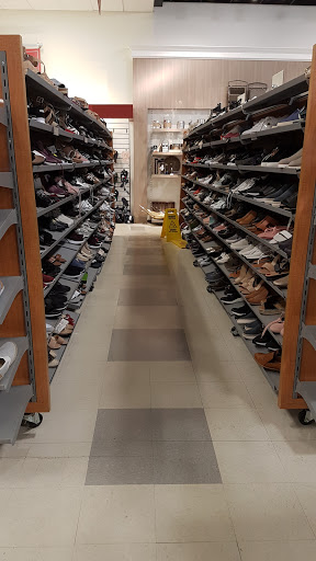 Department Store «T.J. Maxx & HomeGoods», reviews and photos, 80 S Tunnel Rd, Asheville, NC 28805, USA