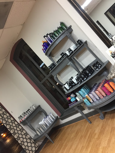 Hair Salon «Mane Street Hair Salon», reviews and photos, 102 N Main St, Culpeper, VA 22701, USA