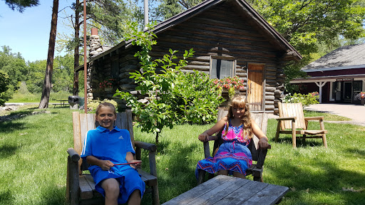 Performing Arts Theater «Old Log Theatre», reviews and photos, 5185 Meadville St, Excelsior, MN 55331, USA