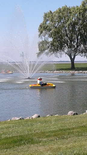 Marina «MacRay Harbor», reviews and photos, 30675 N River Rd, Harrison Charter Township, MI 48045, USA