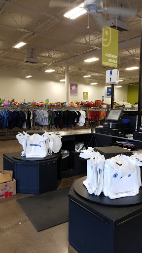 Thrift Store «7th St & Thunderbird Goodwill Retail Store & Donation Center», reviews and photos, 13236 N 7th St, Phoenix, AZ 85022, USA
