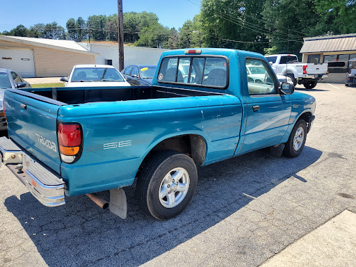 Used Car Dealer «Credit Master Auto Sales», reviews and photos, 782 E E Butler Pkwy, Gainesville, GA 30501, USA