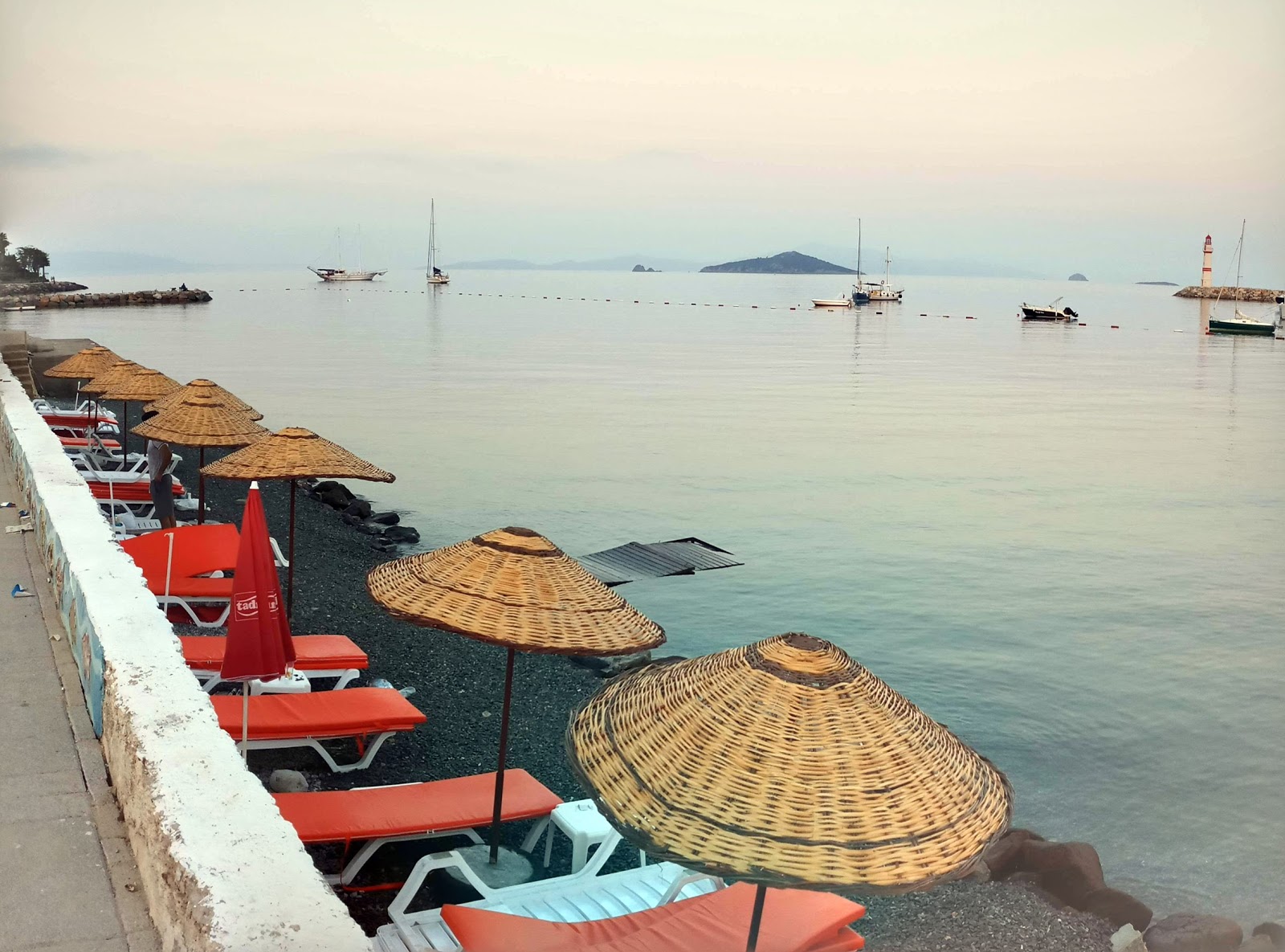 Turgutreis beach photo #3