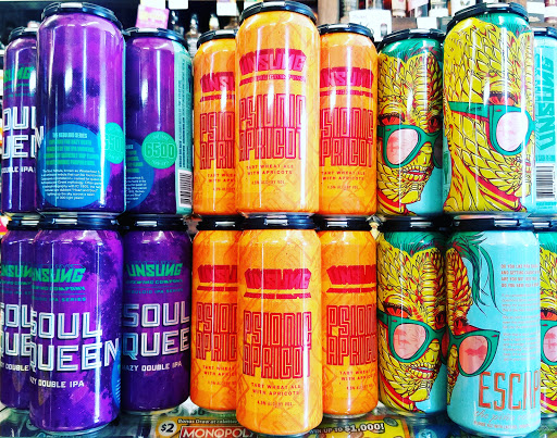 Liquor Store «EZMART LIQUOR STORE & CRAFT BEER ,BEER KEGS», reviews and photos, 1302 W Walnut Ave, Visalia, CA 93277, USA