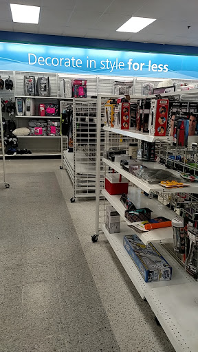 Clothing Store «Ross Dress for Less», reviews and photos, 3730 W McFadden Ave, Santa Ana, CA 92704, USA