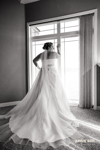 Bridal Shop «Luxe Bridal Couture», reviews and photos, 3918 Cedar Grove Pkwy, Eagan, MN 55122, USA