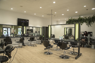 LOOK'S - coiffeur Quimper - salon de coiffure Quimper- SANS RDV- 6J/7 à Quimper