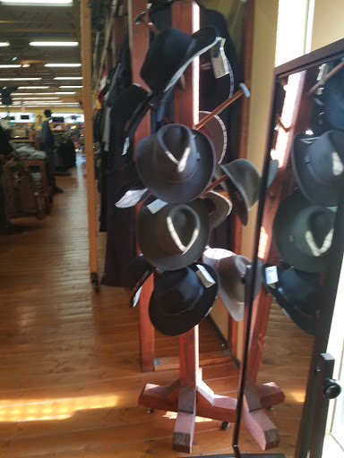 Work Clothes Store «Whistle Workwear», reviews and photos, 12904 Meridian E, Puyallup, WA 98373, USA