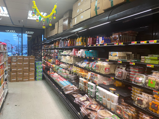 Indian Grocery Store «Patel Brothers», reviews and photos, 1850 S Hurstbourne Pkwy, Louisville, KY 40220, USA