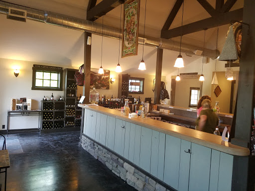 Winery «Cedar Creek Winery & Brew Co.», reviews and photos, 3820 Leonard Rd, Martinsville, IN 46151, USA