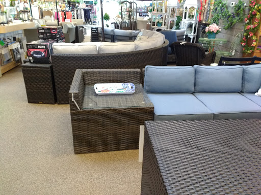 Garden Center «English Gardens», reviews and photos, 44850 Garfield Rd, Charter Twp of Clinton, MI 48038, USA