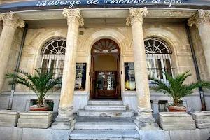 Auberge de Beaute & Spa image