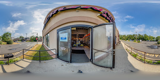 Running Store «Road Runner Sports», reviews and photos, 490 Broad St Suite 1, Shrewsbury, NJ 07702, USA