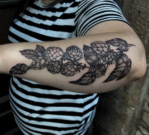 Explore toothless tattoo ideas, creative tattoo ideas in Bellefonte, available at Juniper Studio