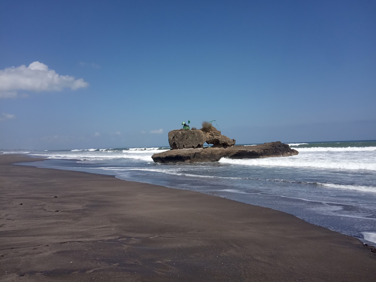 Foto von Yeh Gangga Beach mit geräumige küstenlinie