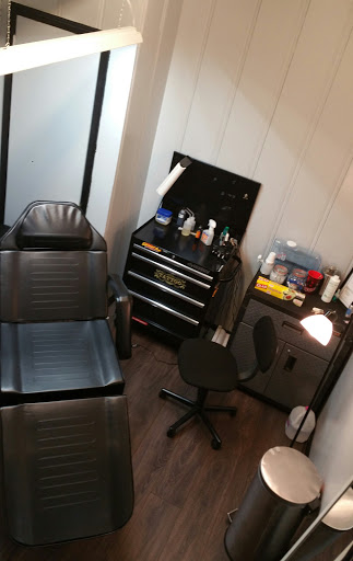 Tattoo Shop «Plan B Tattoo», reviews and photos, 730 Mitchell Blvd, Florence, AL 35630, USA