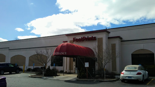Shoe Store «Footprints Fashion & Footwear», reviews and photos, 79 Costello Rd, Newington, CT 06111, USA