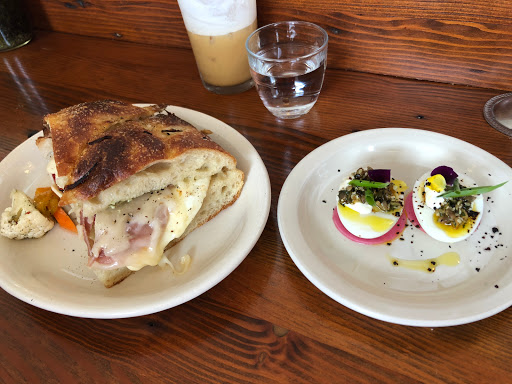 Restaurant «milk glass mrkt», reviews and photos, 2150 N Killingsworth St, Portland, OR 97217, USA