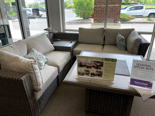 Furniture Store «Raymour & Flanigan Furniture and Mattress Store», reviews and photos, 985 Bethlehem Pike, Montgomeryville, PA 18936, USA