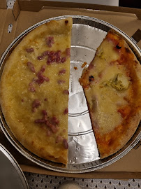 Pizza du Pizzas à emporter Distributeur pizza DonPanino à Condorcet - n°1