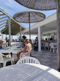 Atmosphère du Restaurant Bar L'Equipage à La Tranche-sur-Mer - n°13