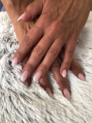 Ainsi Soit L Ongle à Marseille