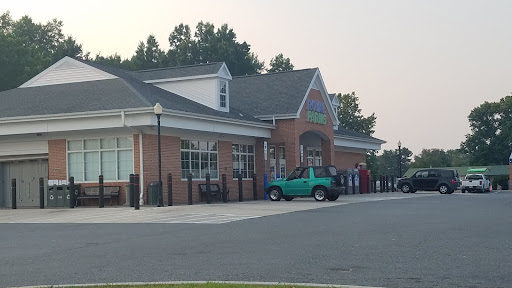 Convenience Store «Royal Farms», reviews and photos, 115 N Bohemia Ave, Cecilton, MD 21913, USA