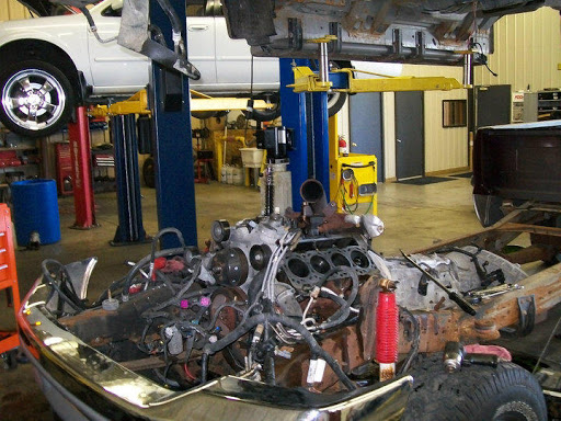 Auto Repair Shop «HK Auto Repair Center», reviews and photos, 420 Jonesville Rd, Columbus, IN 47201, USA