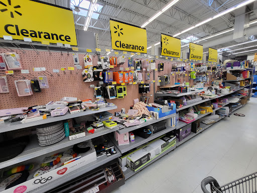 Department Store «Walmart Supercenter», reviews and photos, 2132 Old Snow Hill Rd, Pocomoke City, MD 21851, USA