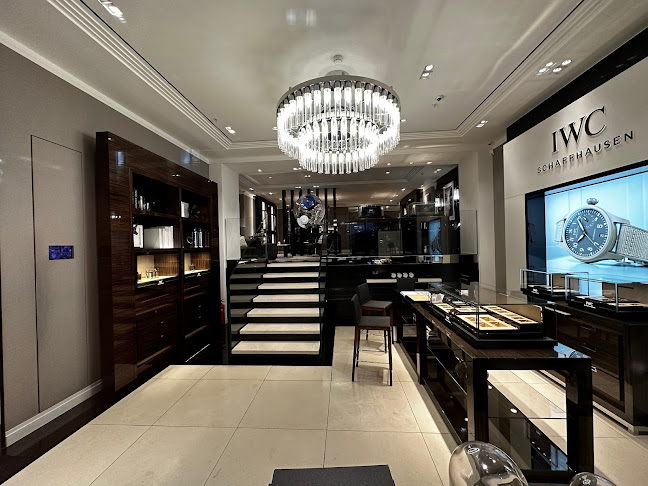 Rezensionen über IWC Schaffhausen Boutique – Genève in Genf - Juweliergeschäft