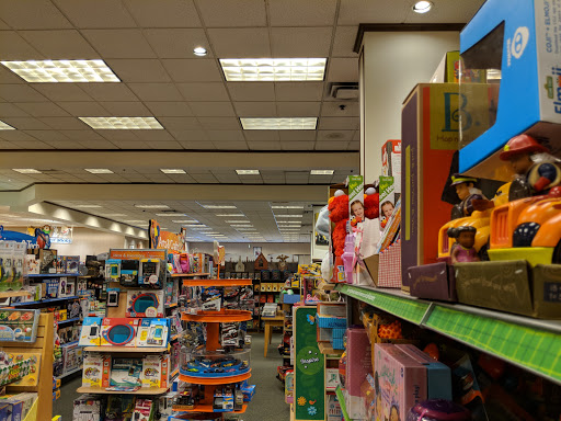 Book Store «Barnes & Noble», reviews and photos, 801 W 15th St E, Plano, TX 75075, USA