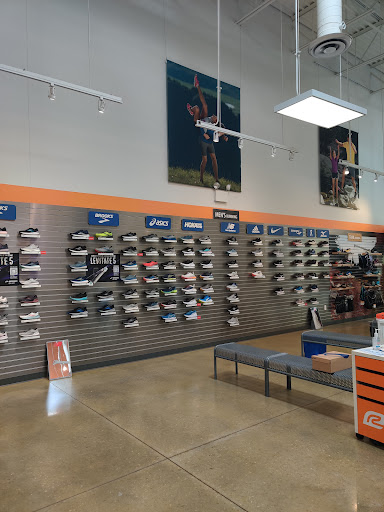 Running Store «Road Runner Sports», reviews and photos, 1435 N Kingsbury St, Chicago, IL 60642, USA