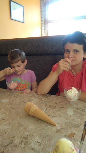 Opinii despre Valentin Fagyizó în Szombathely - Fagylaltozó