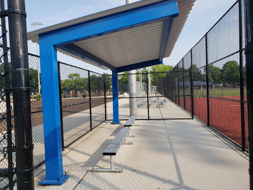 Sports Activity Location «Eisenhower Park: Softball Fields», reviews and photos, 1899 Hempstead Turnpike, East Meadow, NY 11554, East Meadow, NY 11554, USA