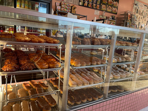 Donut Shop «Yummy Donuts & Croissants», reviews and photos, 13439 Osborne St # 12, Arleta, CA 91331, USA