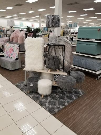 Clothing Store «Burlington Coat Factory», reviews and photos, 5766 Buford Hwy NE, Doraville, GA 30340, USA