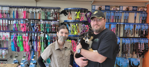 Pet Store «Petland», reviews and photos, 1514 Stonecreek Dr, Pickerington, OH 43147, USA