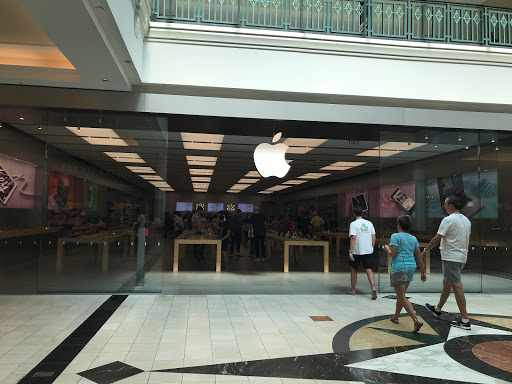 Computer Store «Apple King of Prussia», reviews and photos, 160 N Gulph Rd, King of Prussia, PA 19406, USA