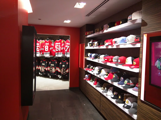 Sportswear Store «Blackhawks Store», reviews and photos, 333 N Michigan Ave, Chicago, IL 60601, USA