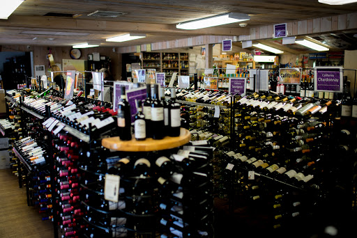 Wine Store «Falmouth Wine & Spirits», reviews and photos, 322 Palmer Ave, Falmouth, MA 02540, USA