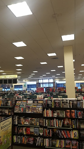 Book Store «Barnes & Noble», reviews and photos, 70 Worcester-Providence Turnpike, Millbury, MA 01527, USA