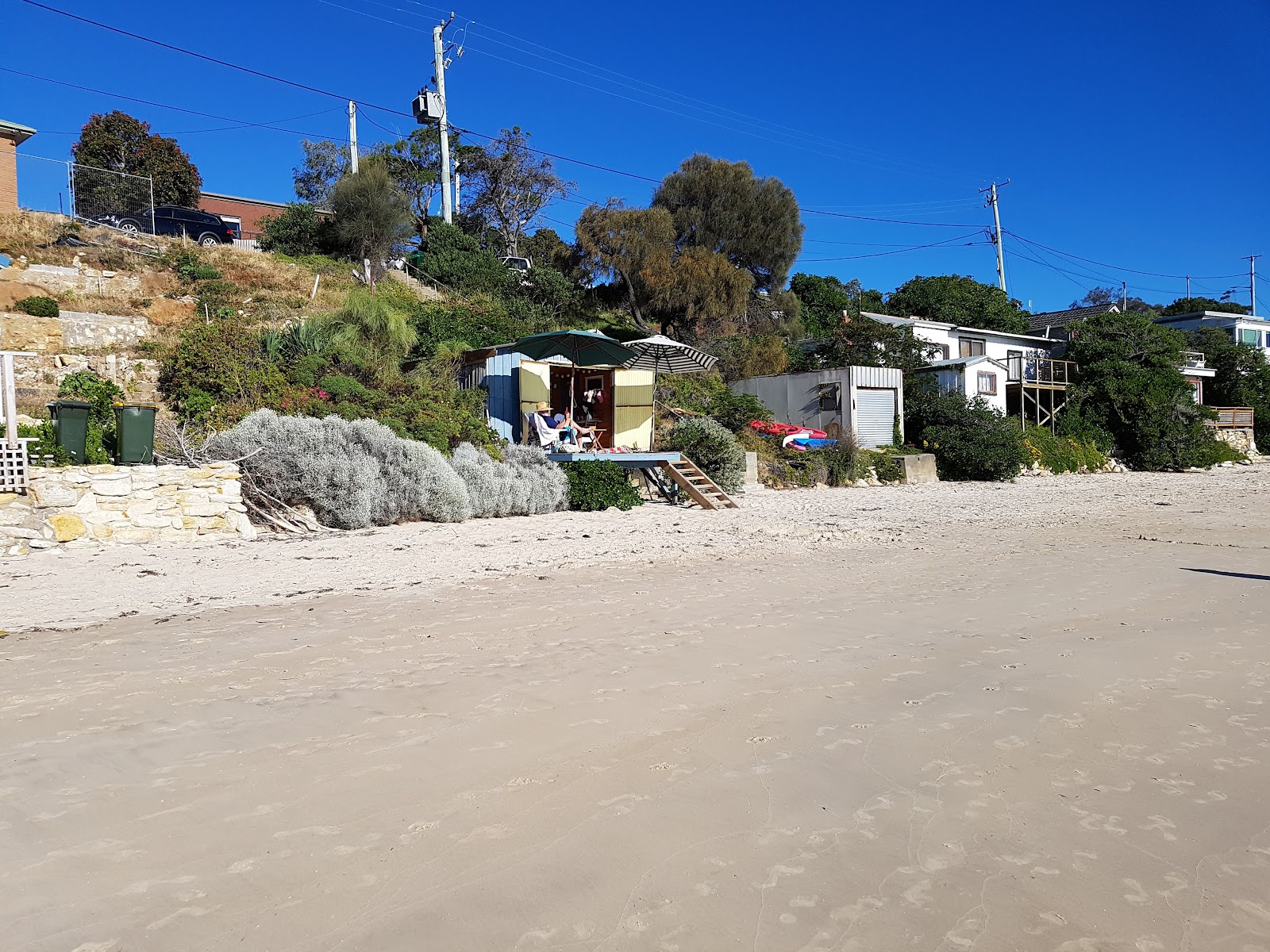 Photo de Opossum Bay Beach - endroit populaire parmi les connaisseurs de la détente