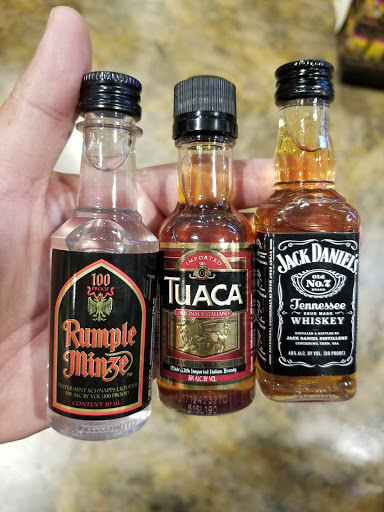 Wine Store «Total Wine & More», reviews and photos, 190 E Stacy Rd, Allen, TX 75002, USA