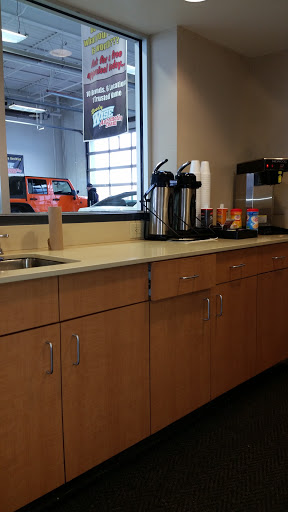 Car Dealer «Randy Wise Buick GMC», reviews and photos, 2530 Owen Rd, Fenton, MI 48430, USA